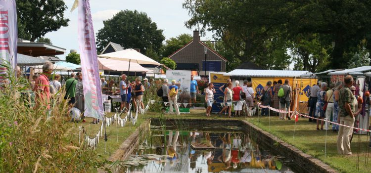 Natuurmarkt bij De Kruidhof Buitenpost